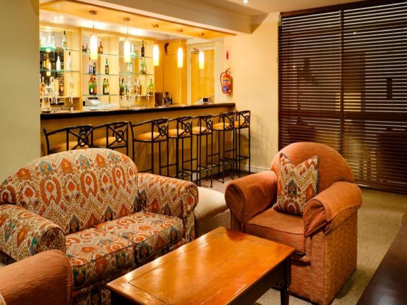 Protea Hotel By Marriott Durban Umhlanga Exterior photo
