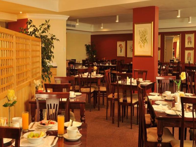 Protea Hotel By Marriott Durban Umhlanga Exterior photo