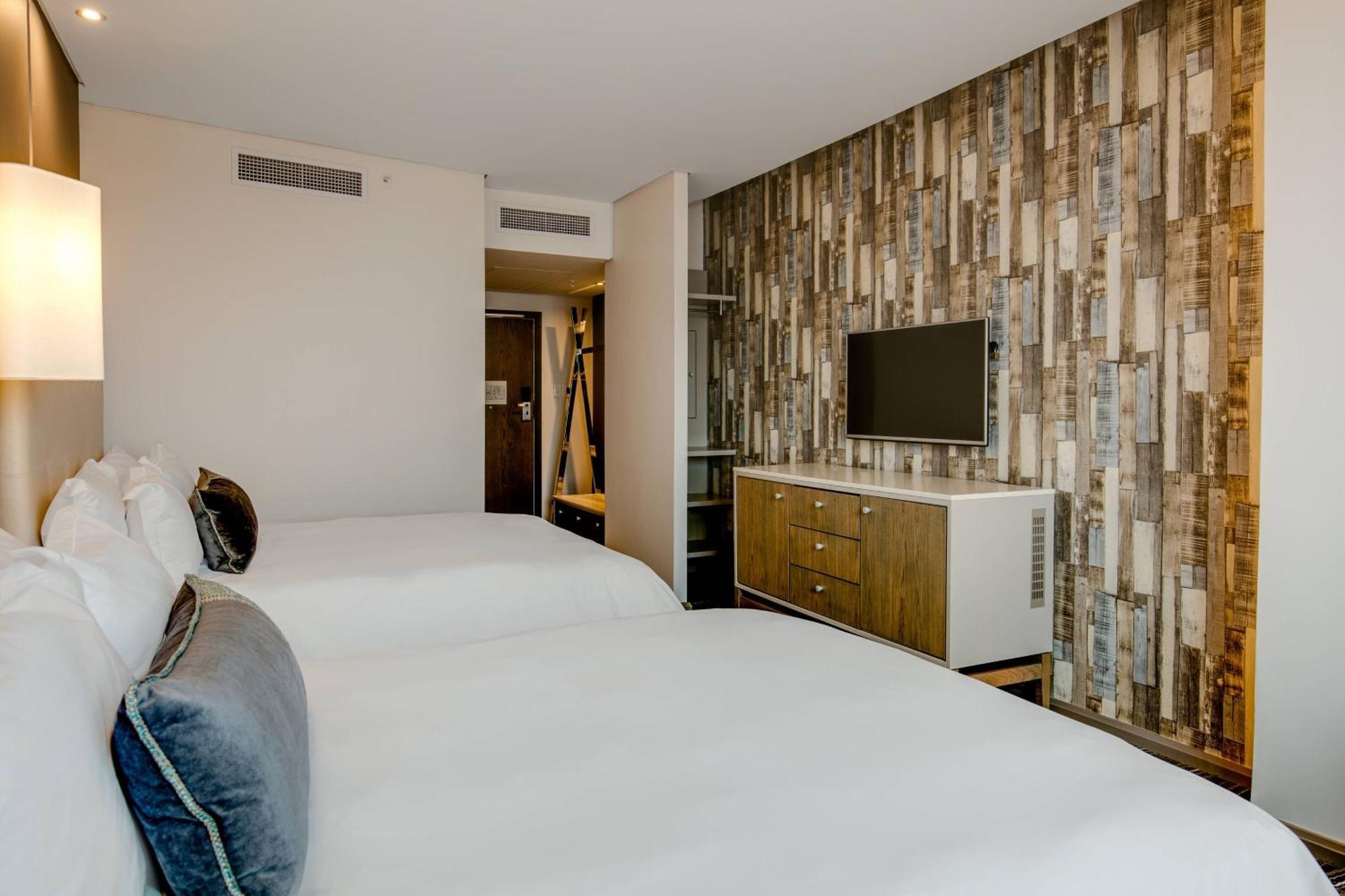 Protea Hotel By Marriott Durban Umhlanga Exterior photo